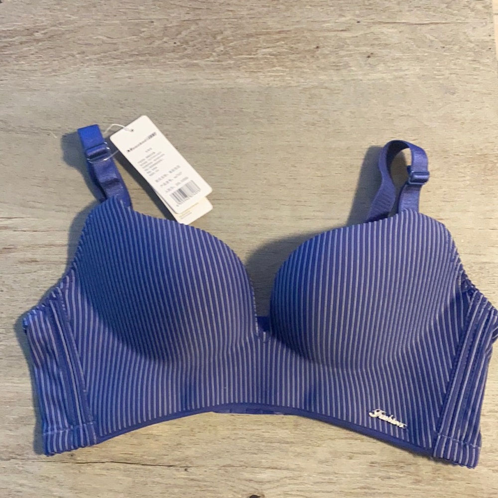 Moonbadi Wireless Push Up Bra